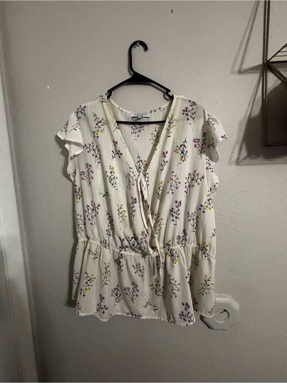 Sweet Rain Cream Floral Tie-Front Ruffle Sleeve Blouse